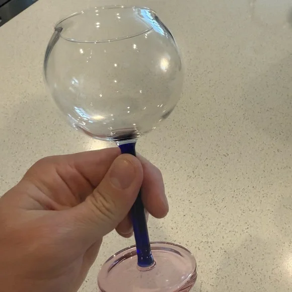 Sophie Lou Jacobsen - Picture 6 of 6